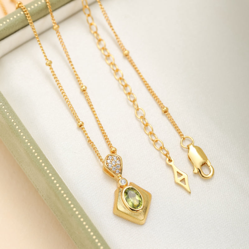 Collier Péridot – Éclat Ciselé, Argent Plaqué Or