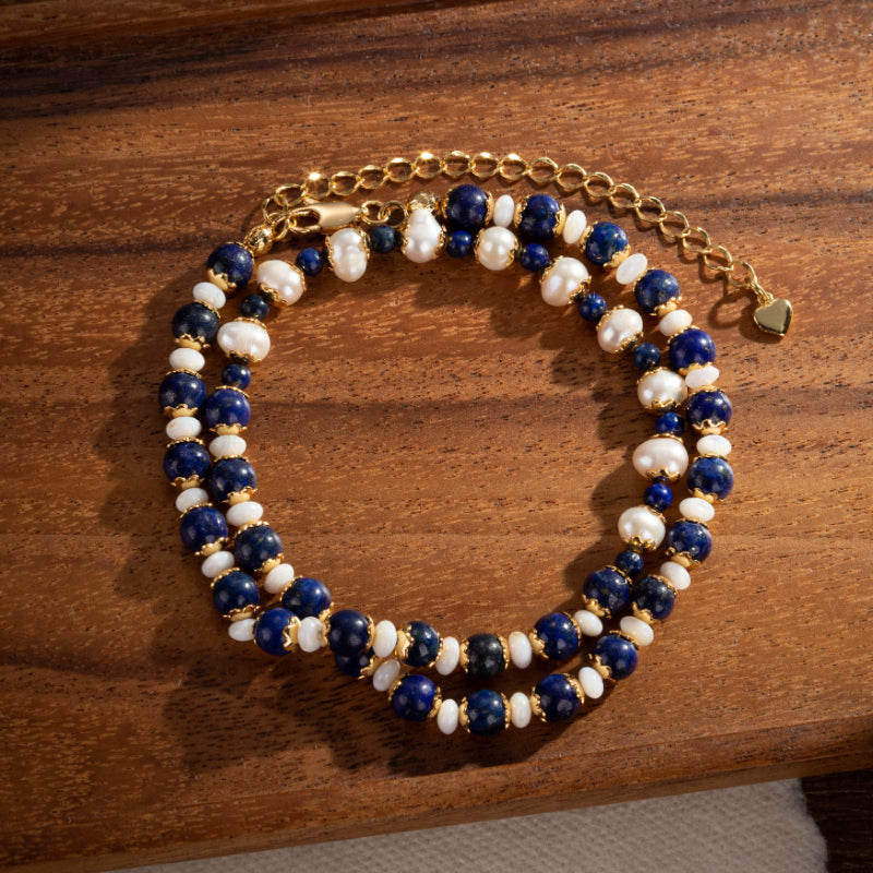 Bracelet double rangs perles de culture blanches et lapis lazuli, fermoir plaqué or