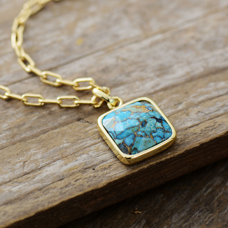 Collier Turquoise – Carré de Cyan, Argent Plaqué Or