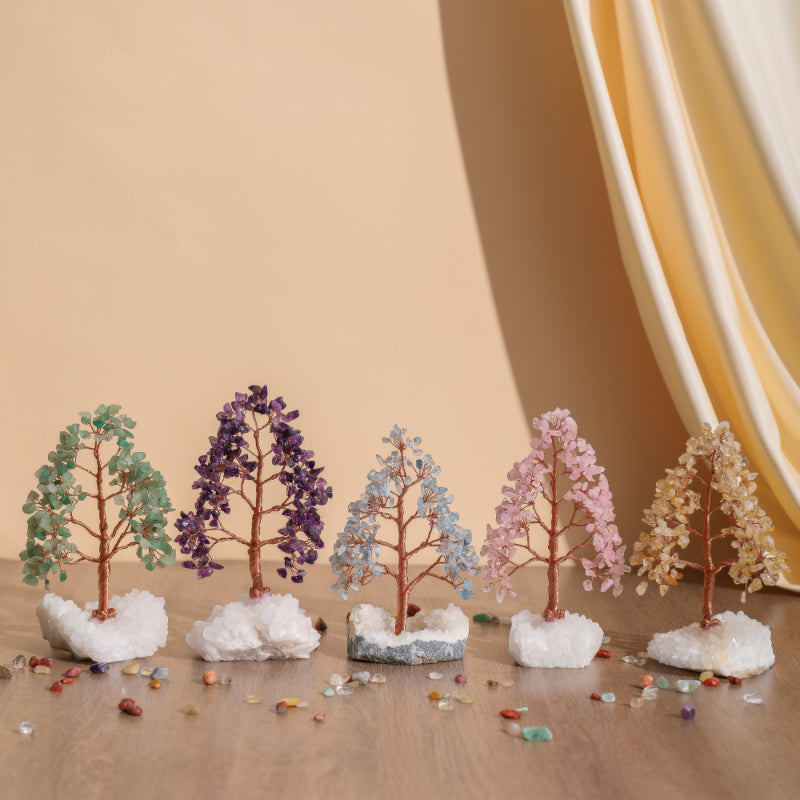 Éclats de Nature – Arbre de Vie en Pierres Naturelles avec Base Quartz Clair