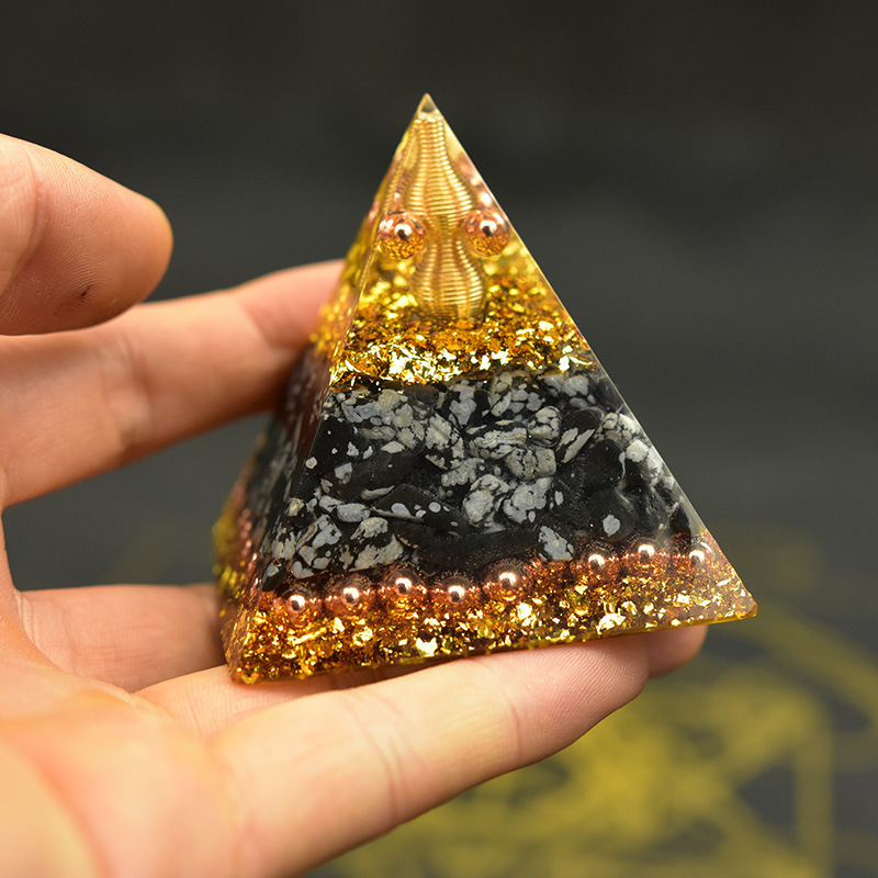 Pyramide Orgonite "Fortune et Force" en Obsidienne