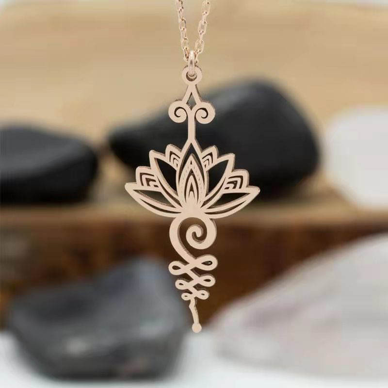 Collier “Lotus Unalome” Moment Ici