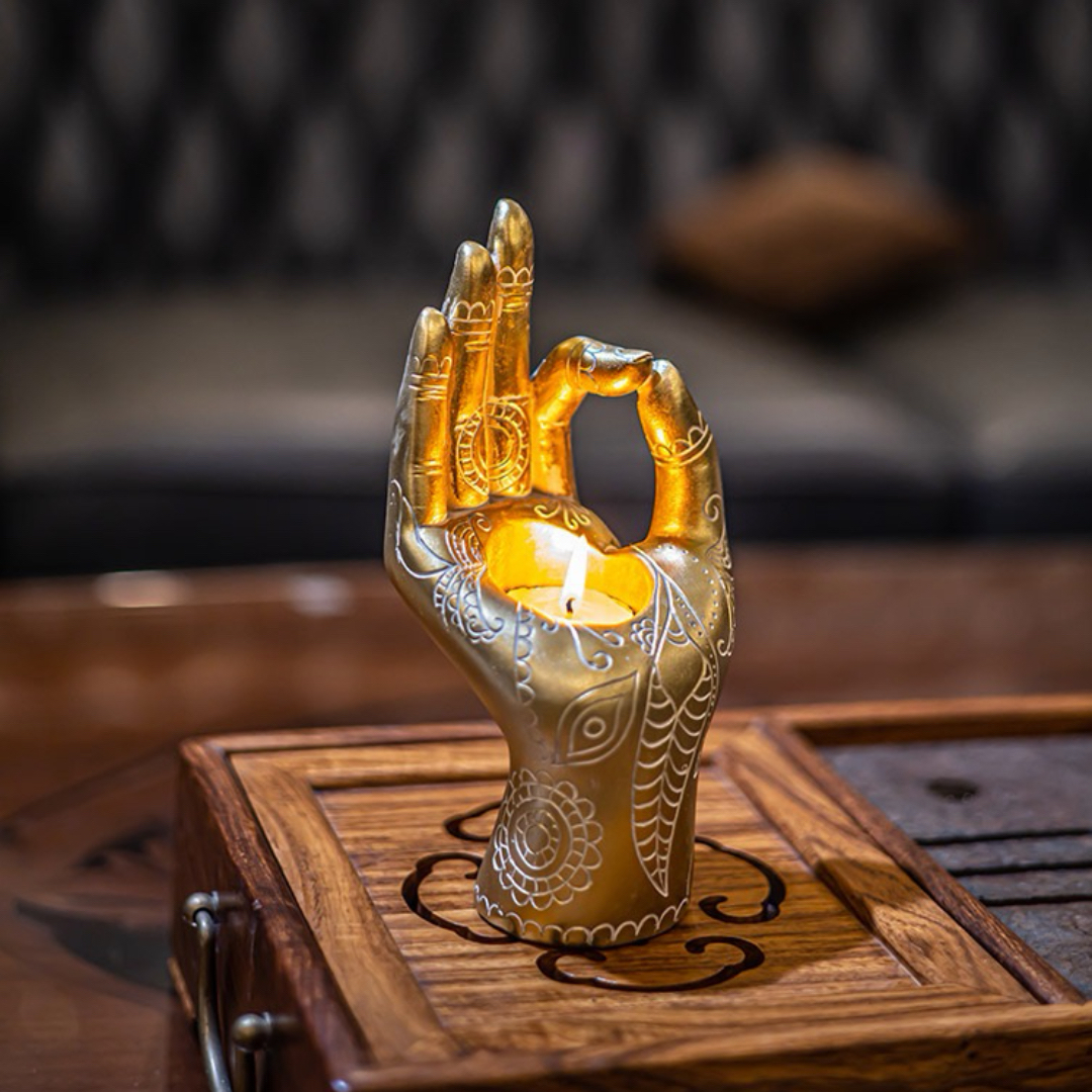 Bougeoir "Vitarka" Geste Bouddha en Résine