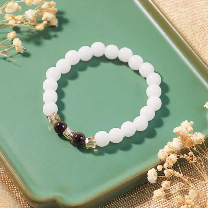 Bracelet « Paix » en Jade blanc et Grenat