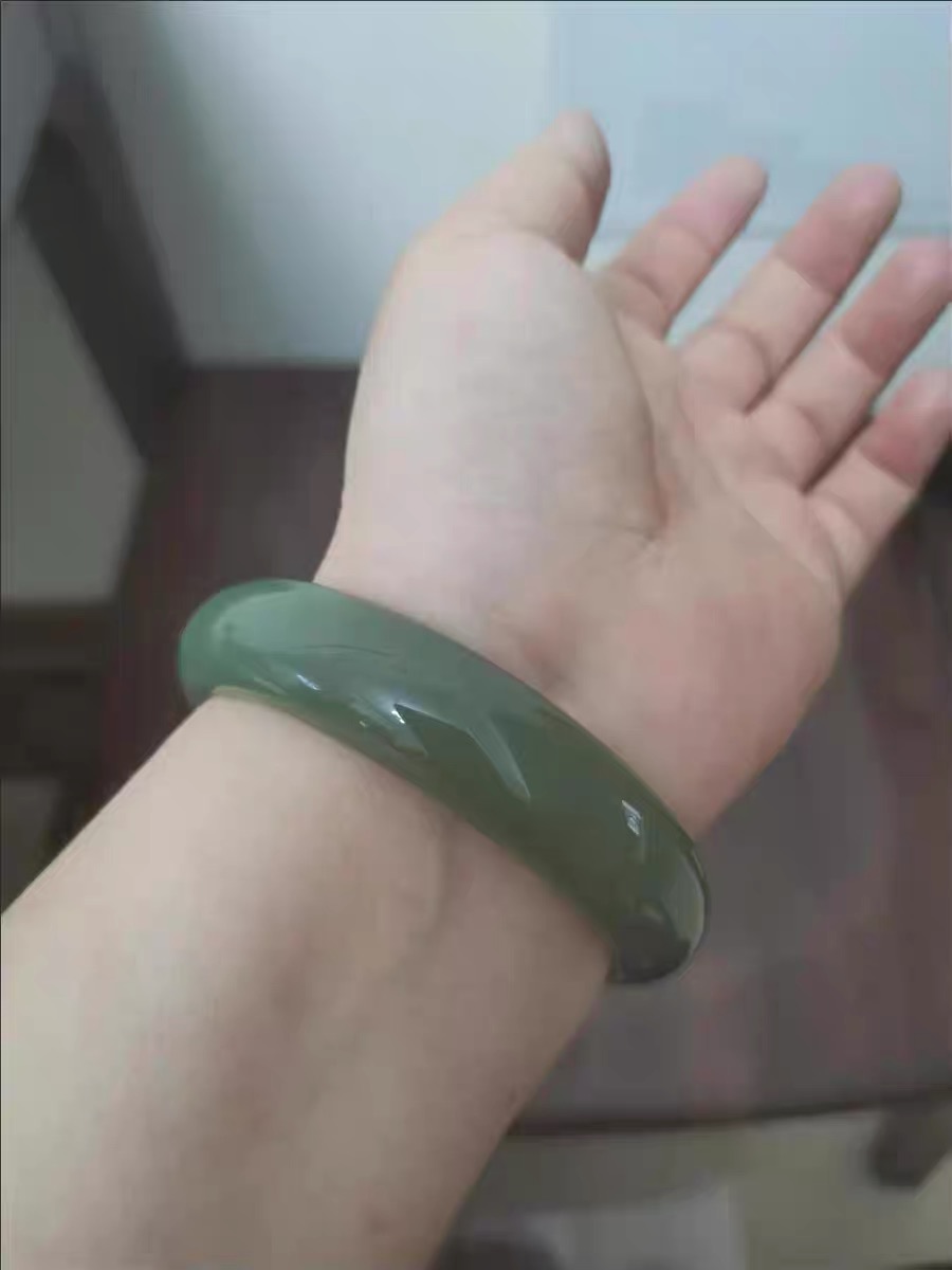 Bracelet Jade Vert – Richesse Spirituelle photo review
