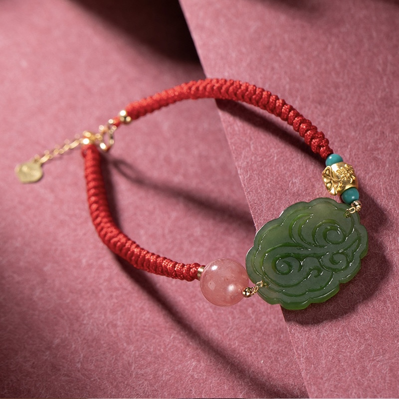 Bracelet Fil Rouge et Jade – Éclat de Vie, Or 18K