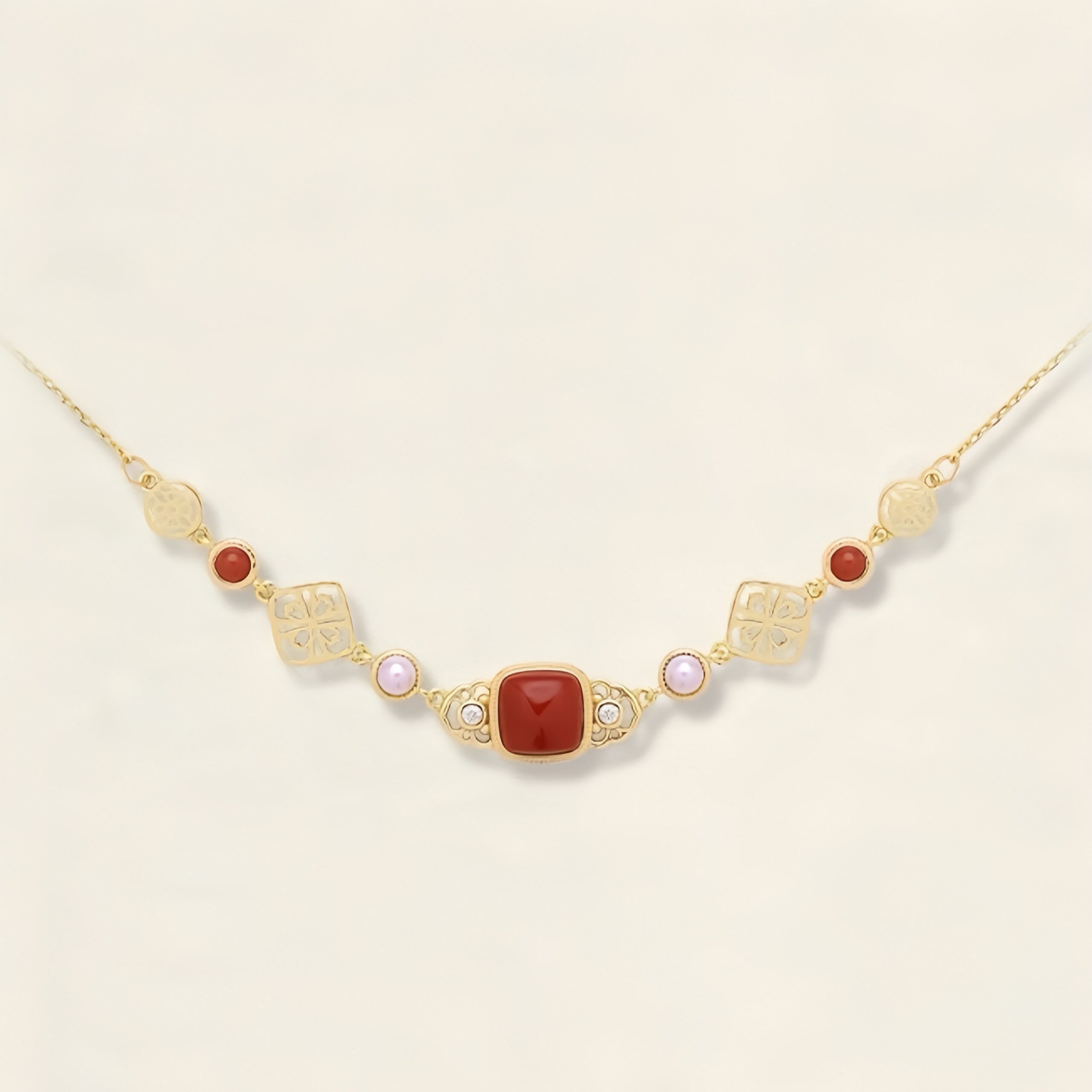 Collier Agate et Perle – Charme Antique, Argent Plaqué Or