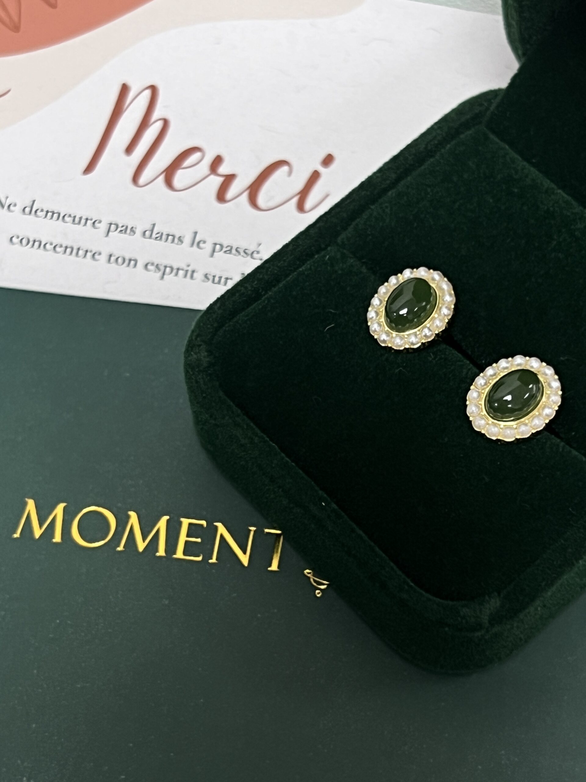 Boucles d'Oreilles Jade et Perle – Douceur, Argent Plaqué Or photo review