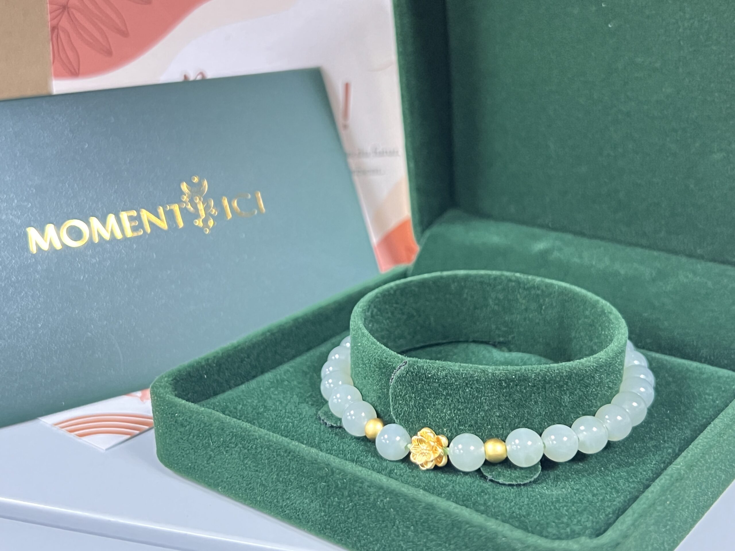 Bracelet Jade Lotus – Réussite, Plaqué Or photo review