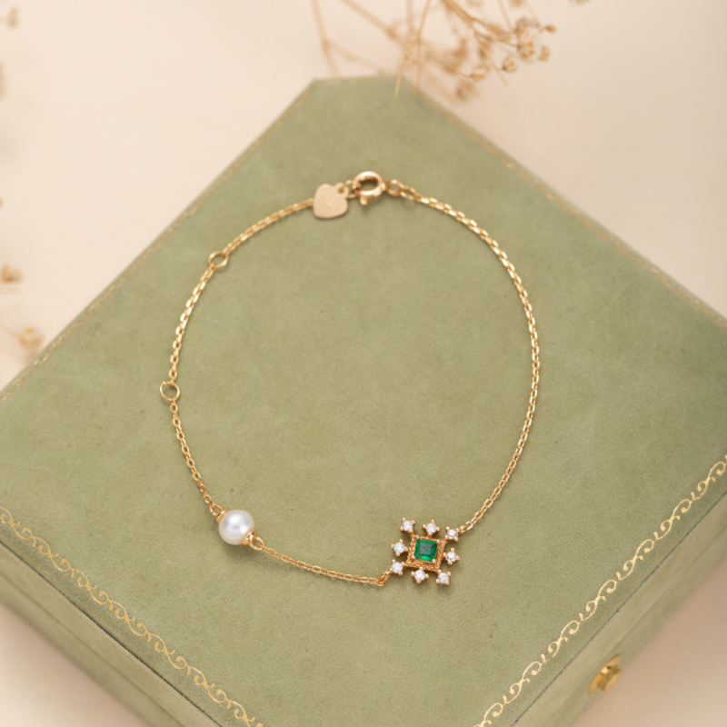Bracelet Émeraude et Perle – Étoile Divine, Argent Plaqué Or