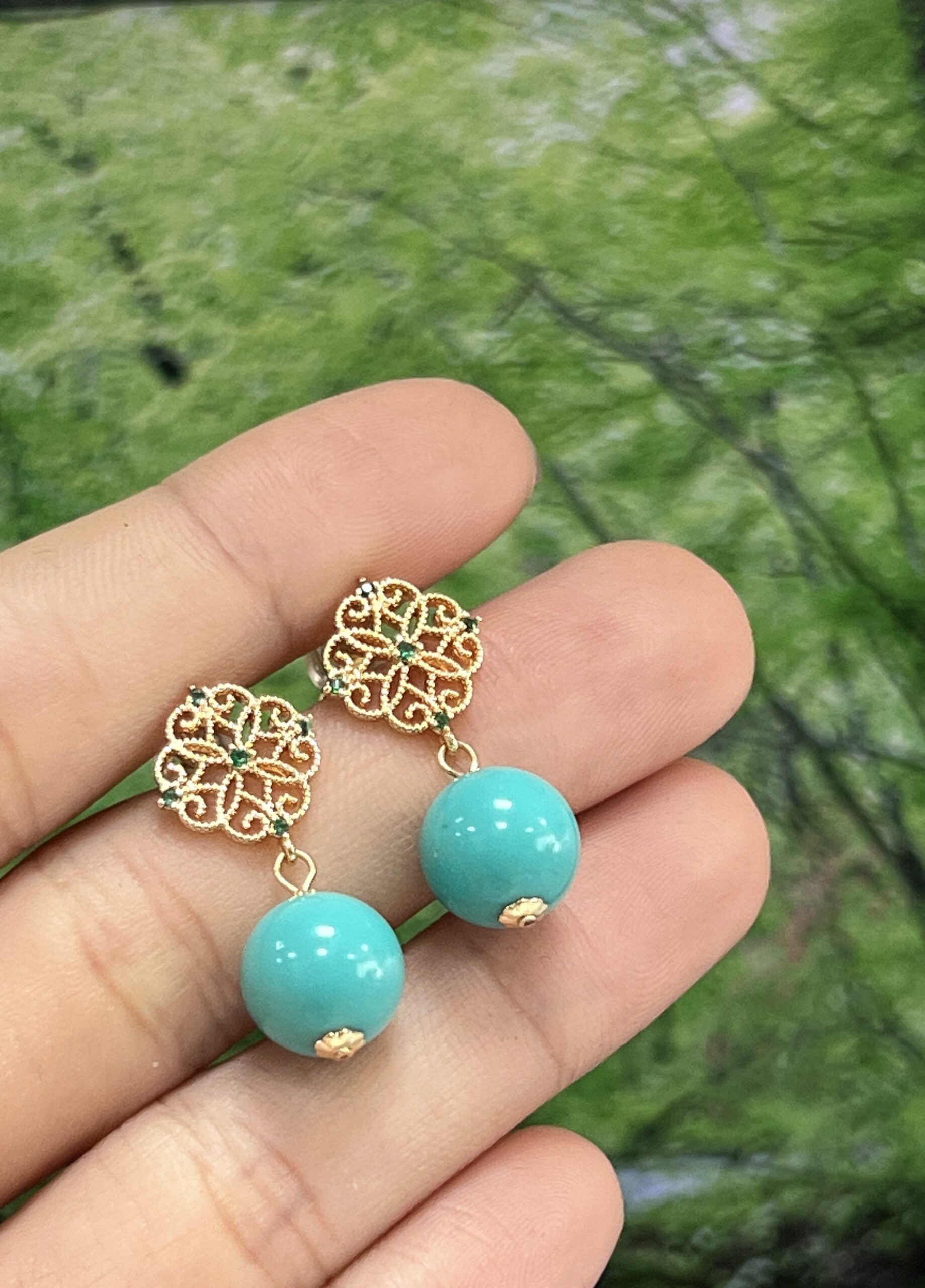 Boucles d'Oreilles Turquoise – Découpe Exquise, Argent Plaqué Or photo review