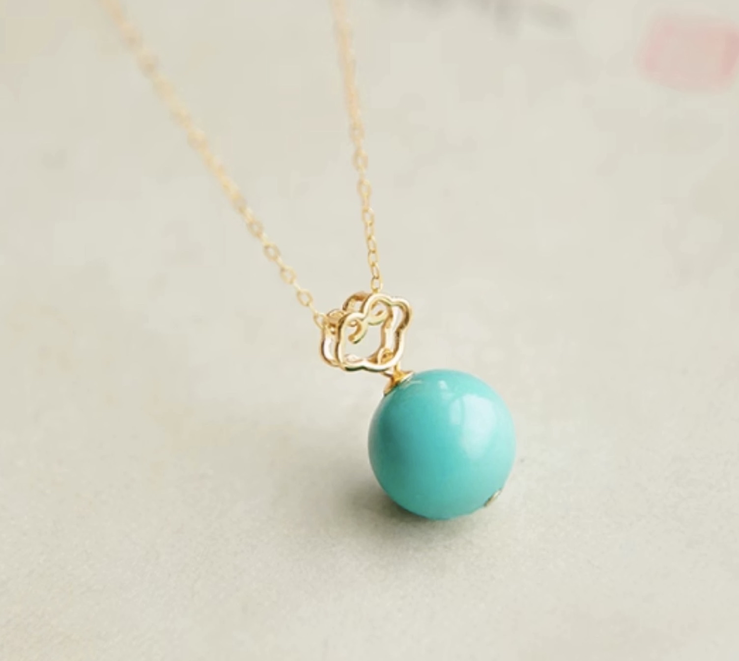 Collier Turquoise – Découpe Exquise, Argent Plaqué Or photo review