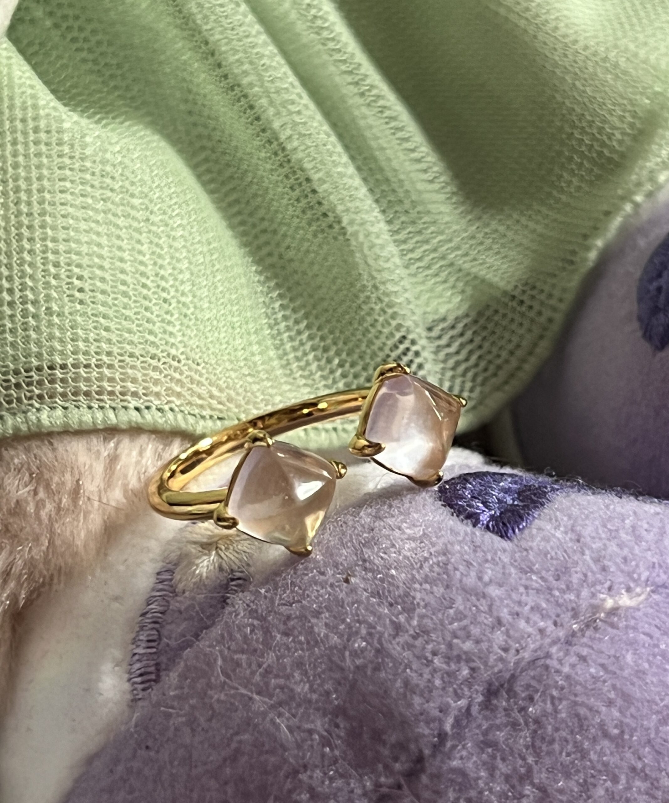 Bague Quartz Rose – Éclat Divin, Argent Plaqué Or photo review