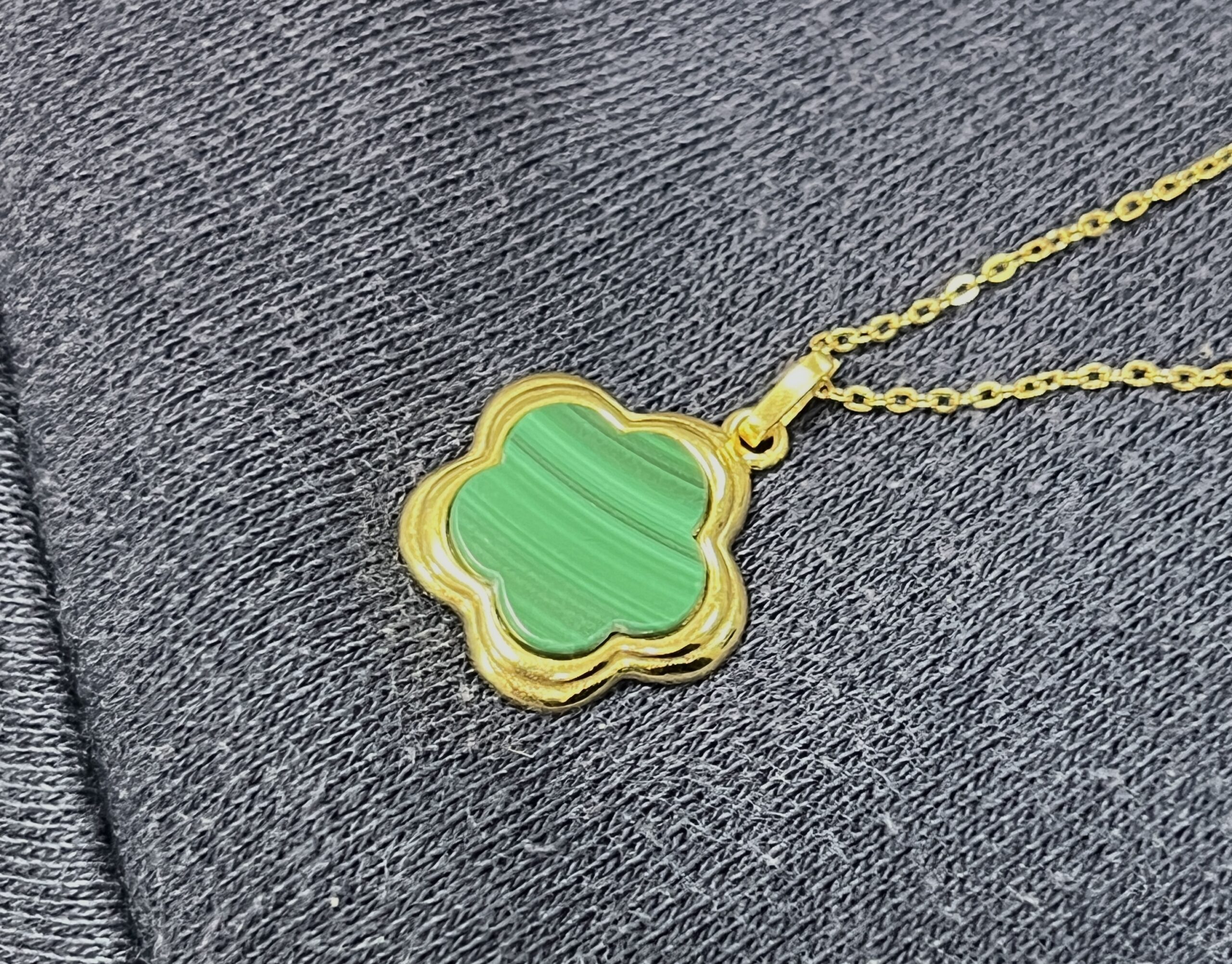 Collier Malachite – Étoile Fleur, Argent Plaqué Or photo review