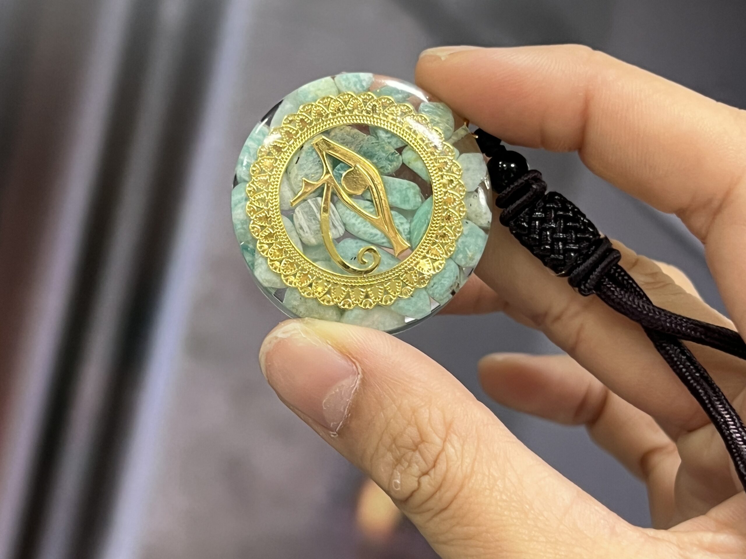 Pendentif Œil Oudjat en Amazonite – Clairvoyance photo review