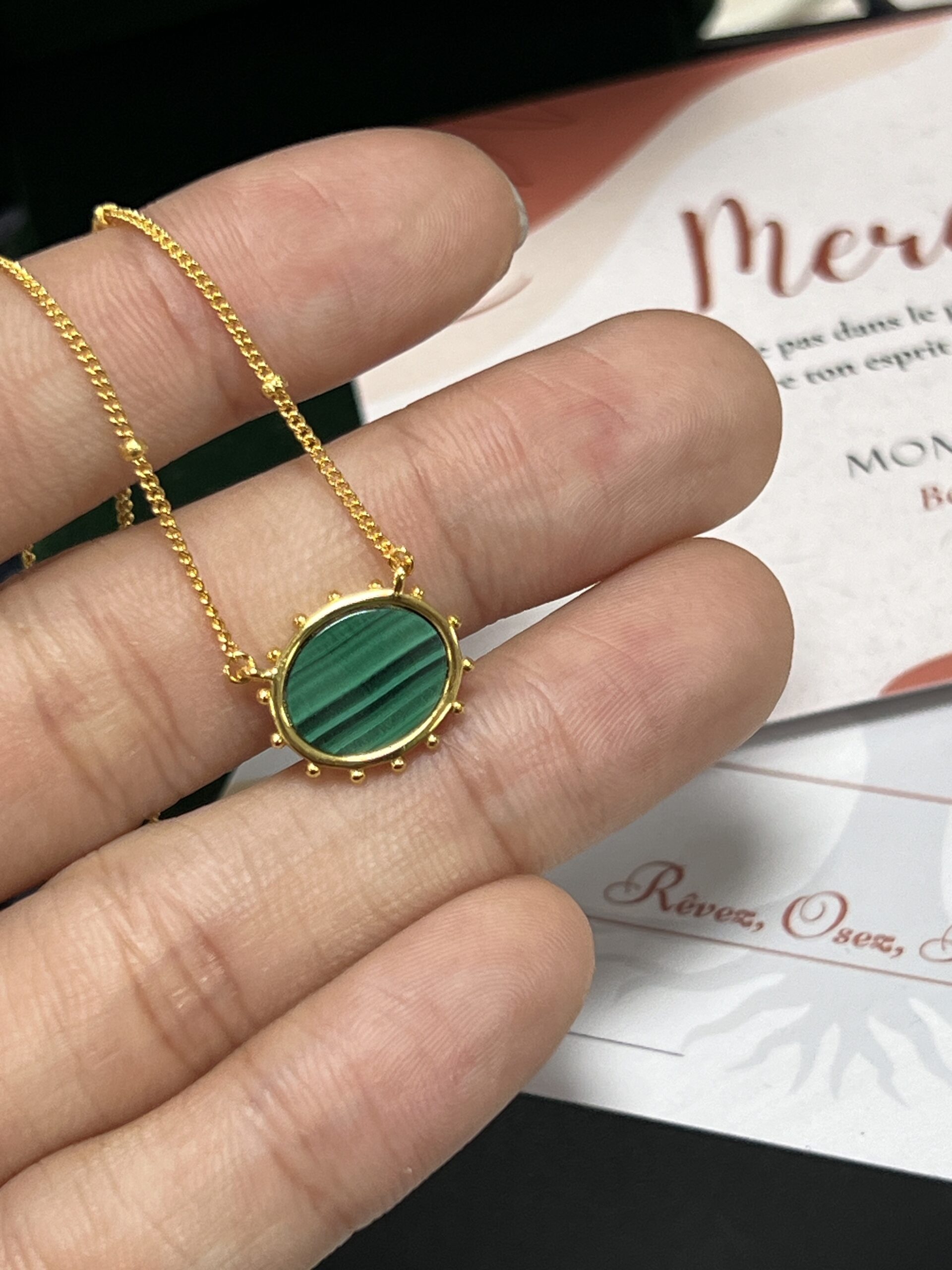 Collier Malachite et Lapis Lazuli – Ovale Majestueux, Argent Plaqué Or photo review