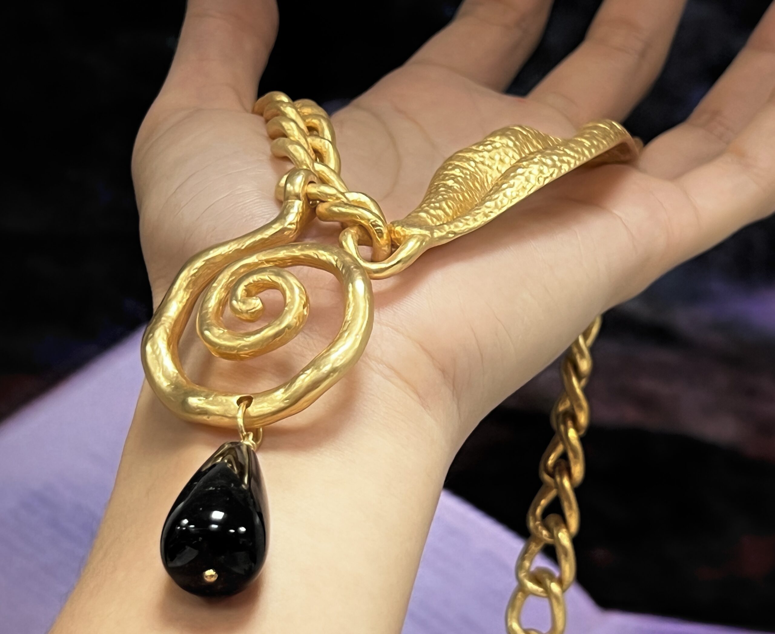 Collier Obsidienne – Vintage Spirale photo review