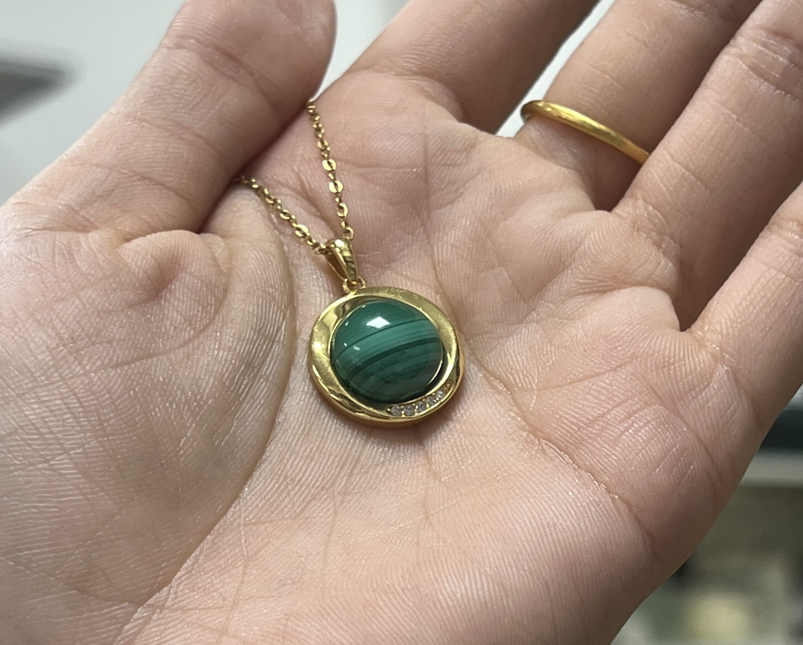 Collier Malachite – Harmonie Verte, Argent Plaqué Or photo review