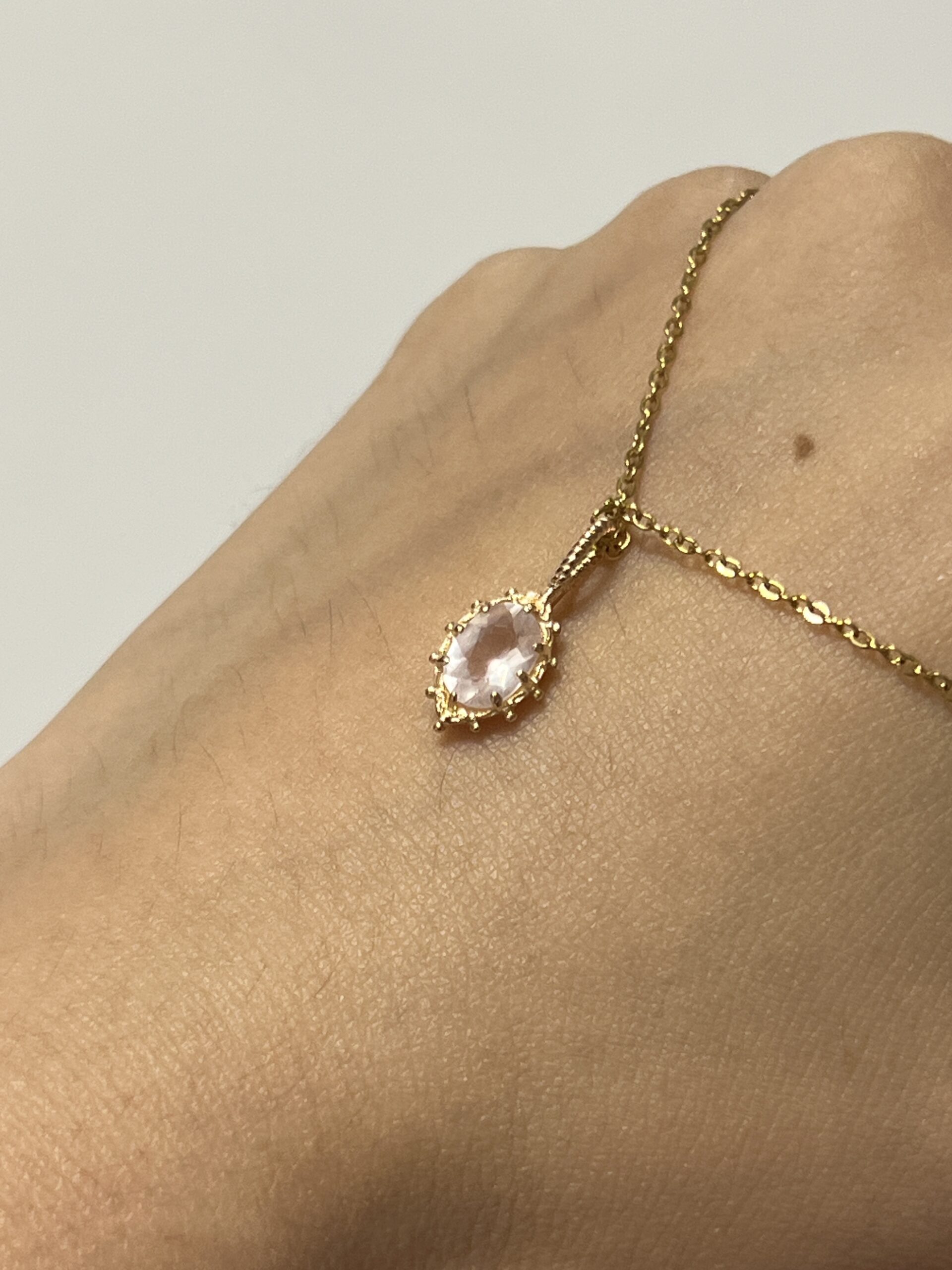 Collier Quartz Rose – Floraison Bulle, Argent Plaqué Or photo review