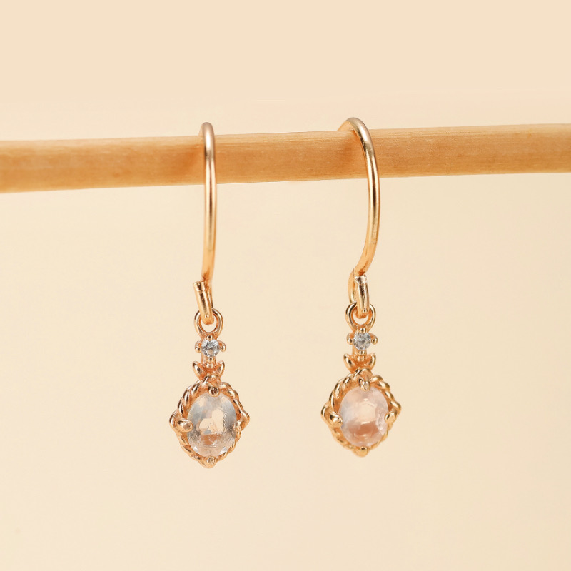 Boucles d'Oreilles Quartz Rose – Éclat Doux, Argent Plaqué Or