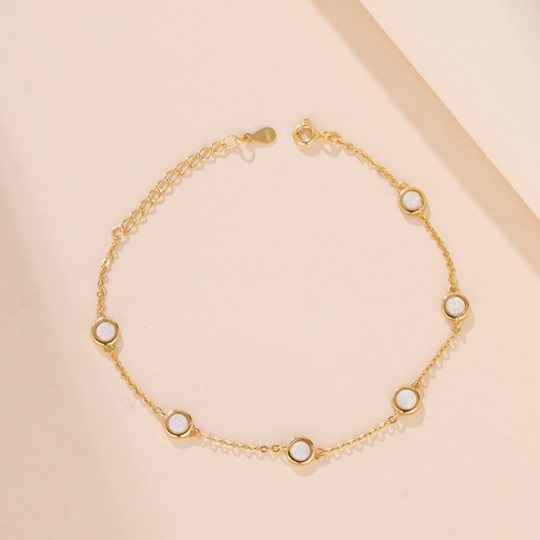 Bracelet Opale – Éclat de Neige, Argent Plaqué Or