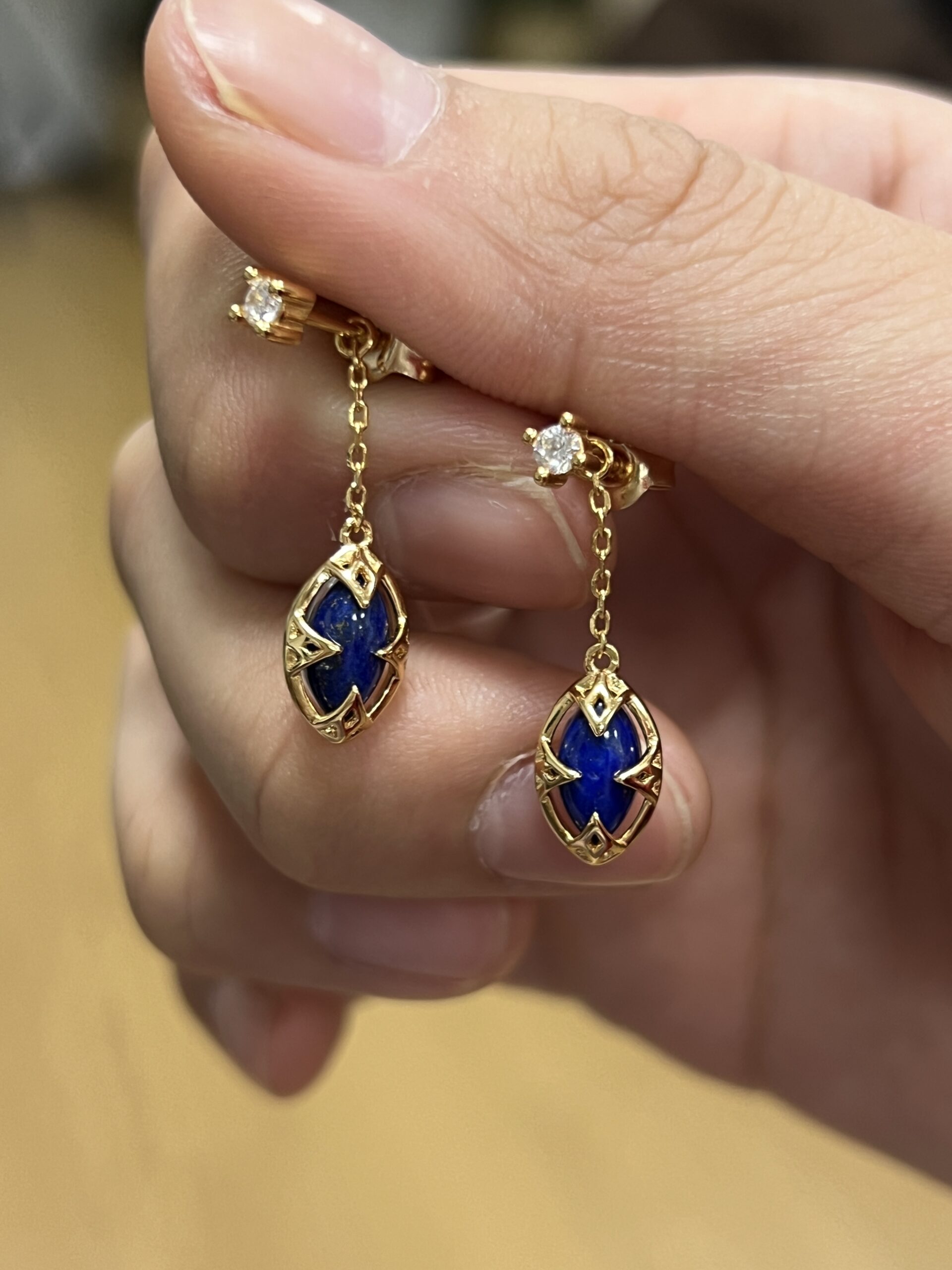 Boucles d'Oreilles Lapis Lazuli et Quartz Clair – Étoile du Matin, Argent Plaqué Or photo review