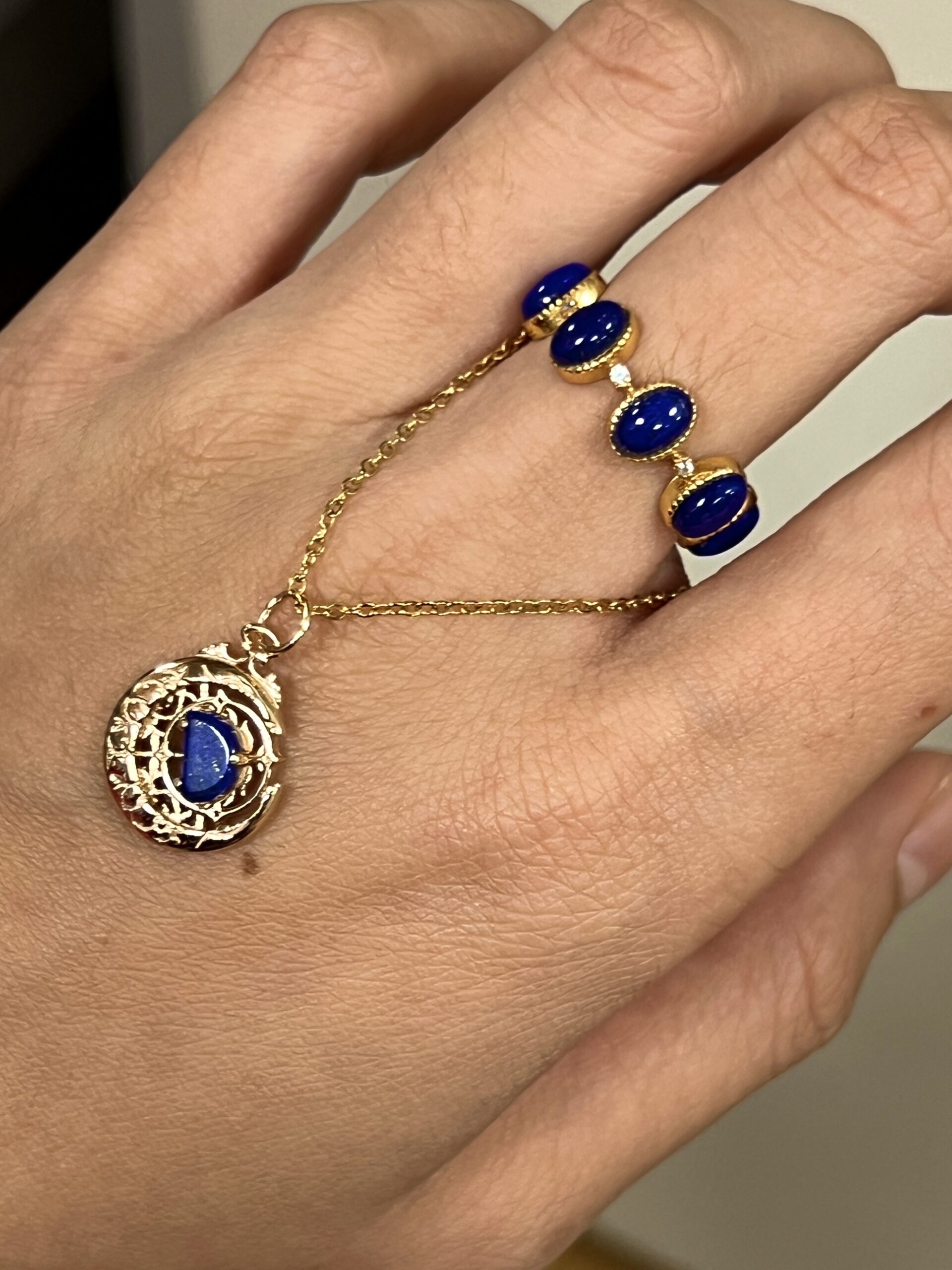 Collier Lapis Lazuli – Lune Étoilée, Argent Plaqué Or photo review