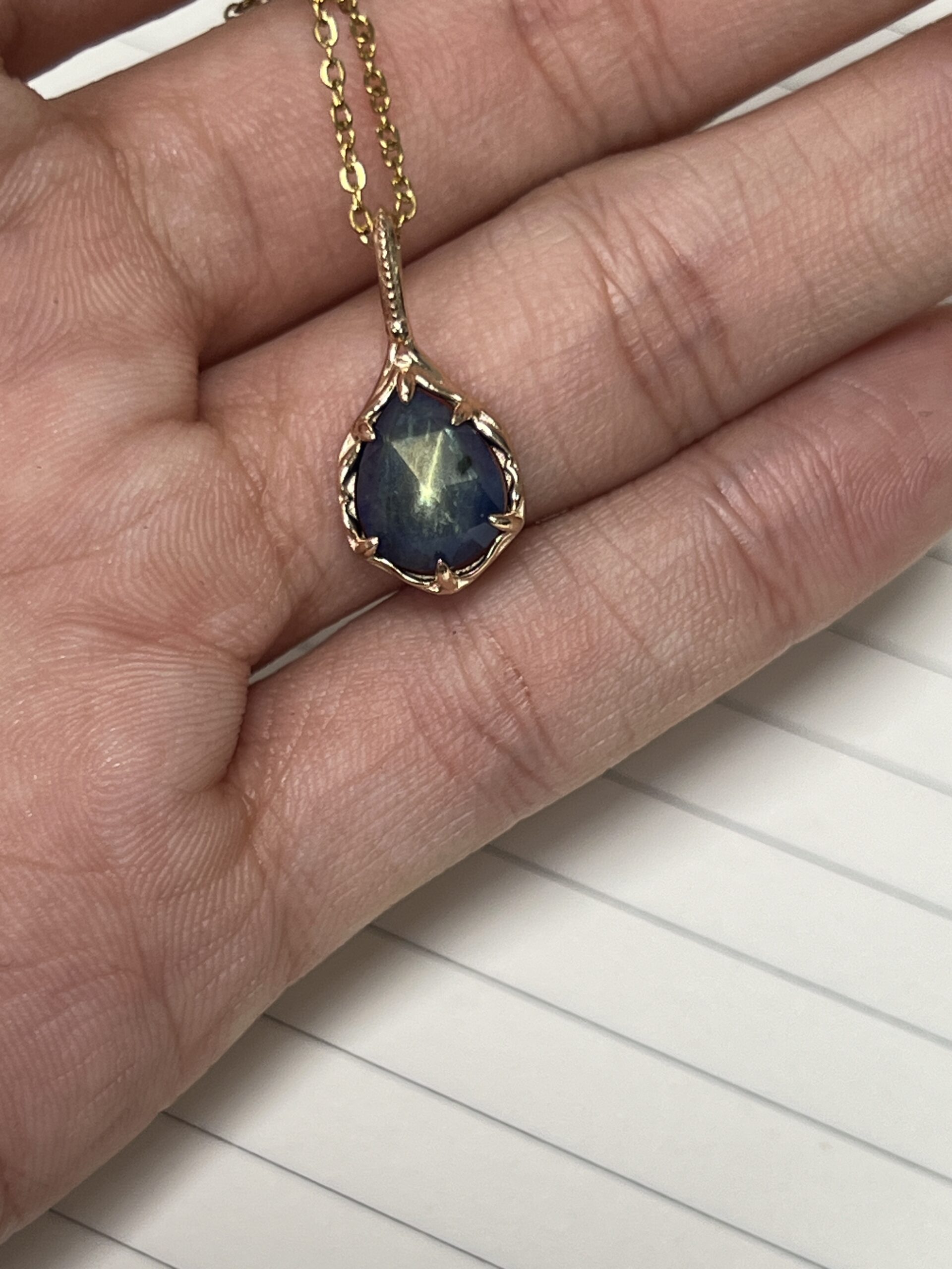 Collier Labradorite et Lapis Lazuli – Reflet d’Aurore, Argent Plaqué Or photo review