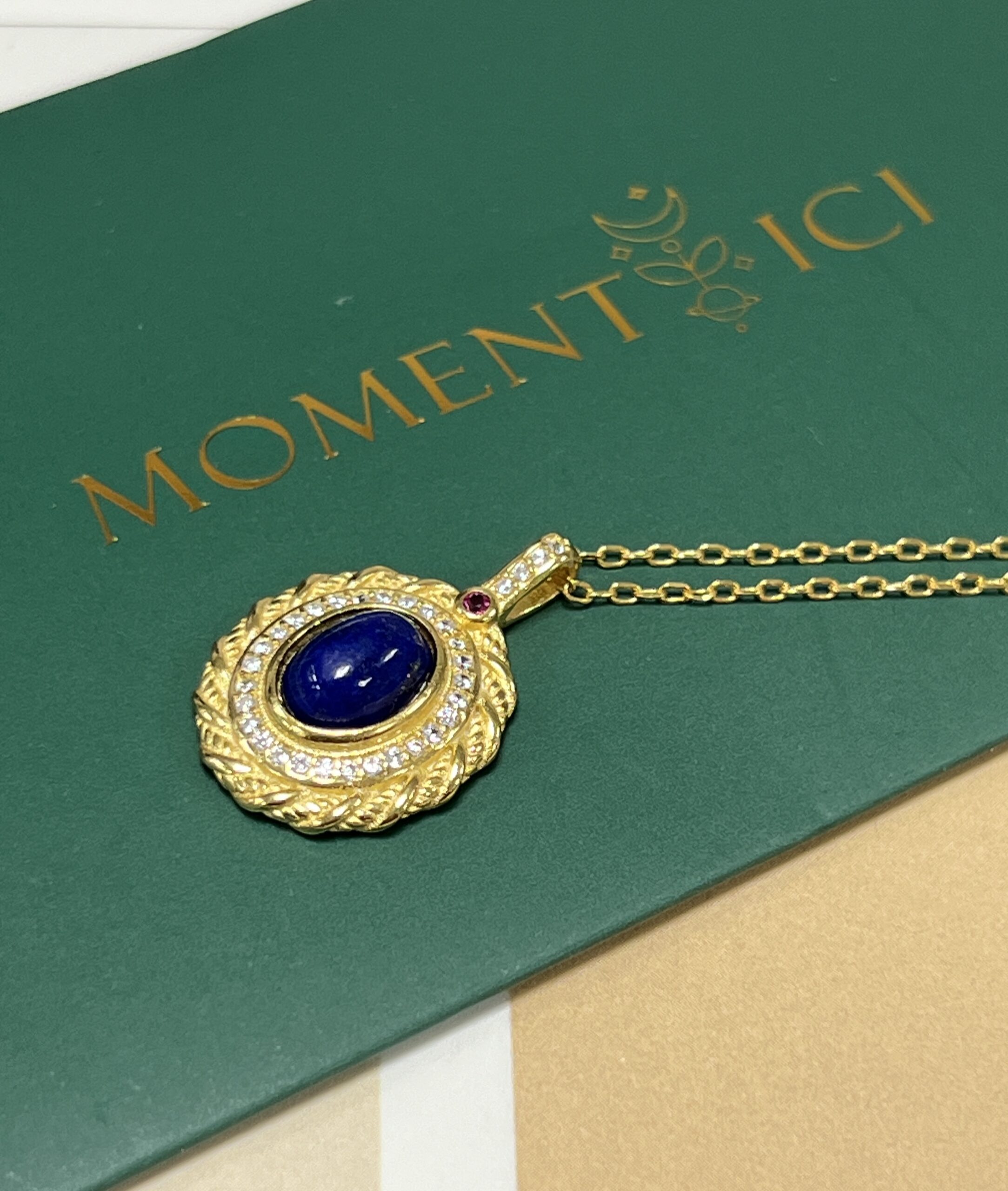 Collier Lapis Lazuli – Élégance Parisienne, Argent Plaqué Or photo review