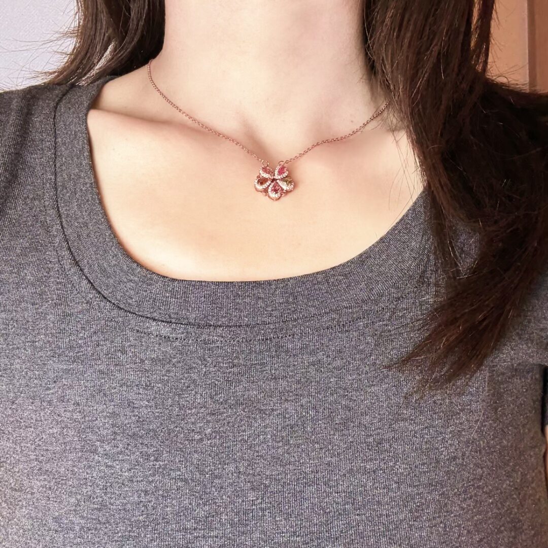 Collier Trèfle Tourmaline – Chance Éclatante, Argent Plaqué Or