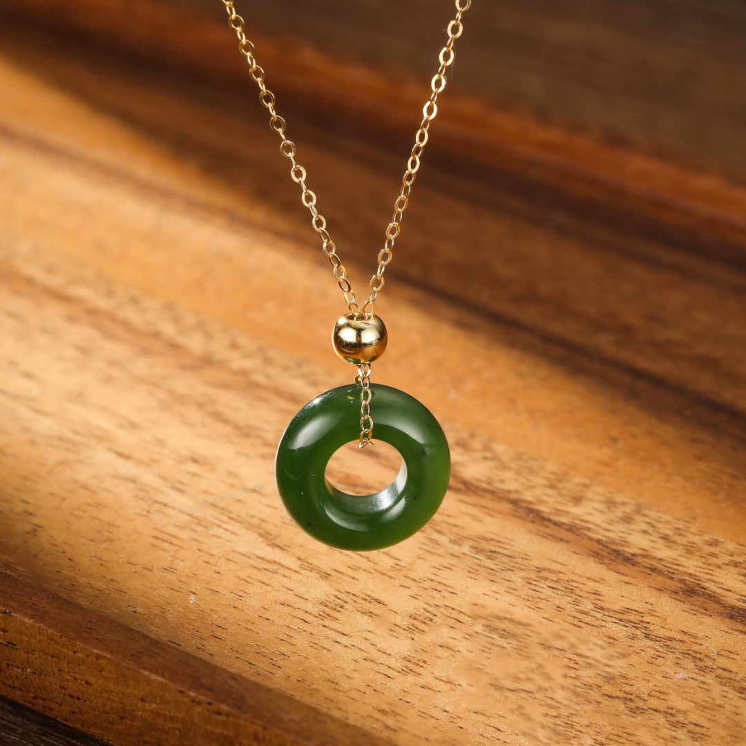 Collier Jade – Anneau de Sérénité, Argent Plaqué Or