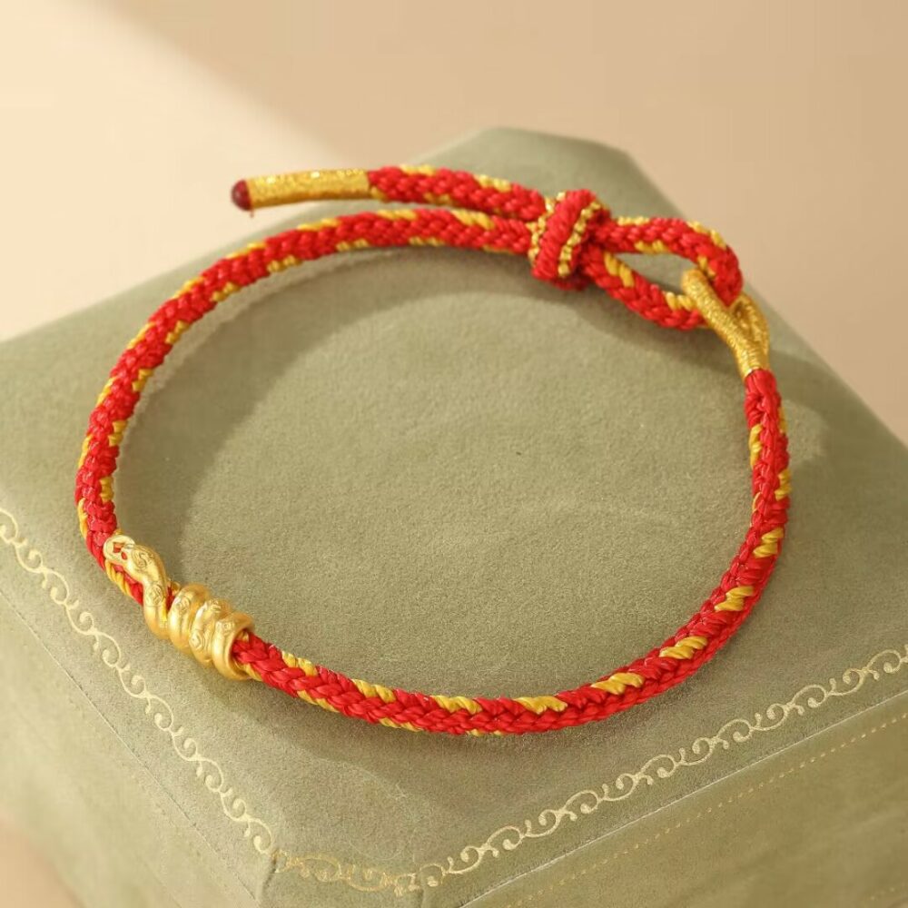 Bracelet Serpent Fil Rouge – Force de Vie, Or 24K