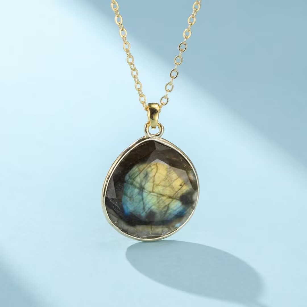 Collier Labradorite – Magie Nocturne