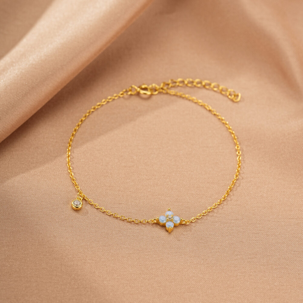 Bracelet Fleur Opale – Pétale Radieux, Argent Plaqué Or