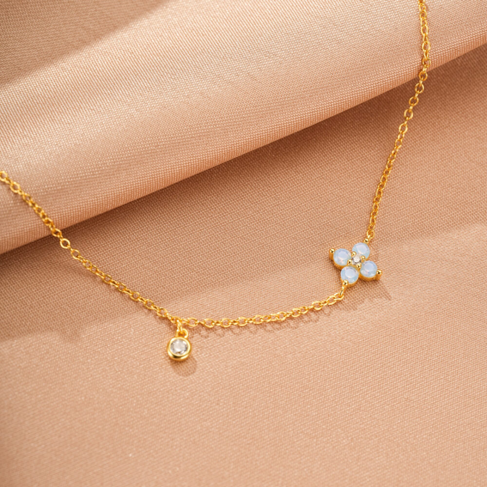 Bracelet Fleur Opale – Pétale Radieux, Argent Plaqué Or