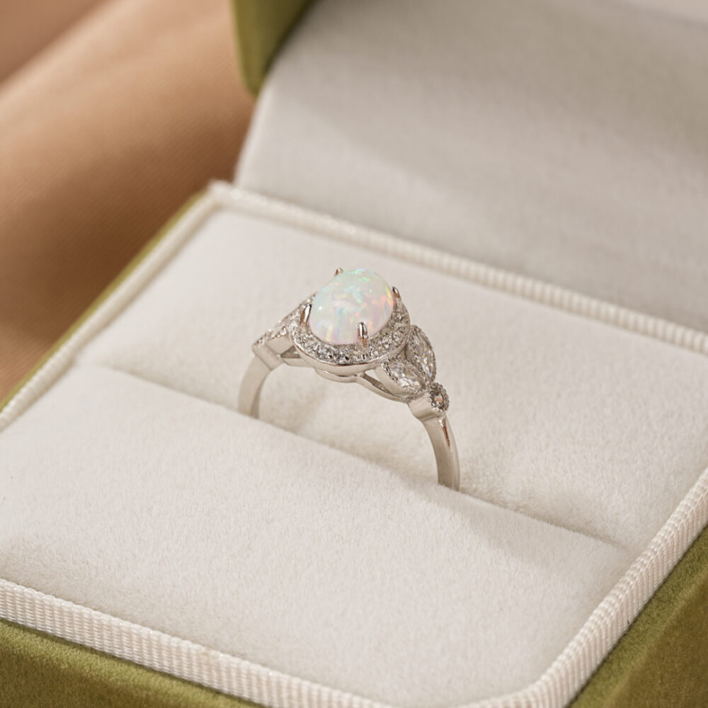 Bague Opale – Aura Royale, Argent