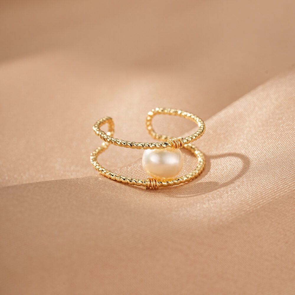 Bague Perle – Torsade Lumineuse