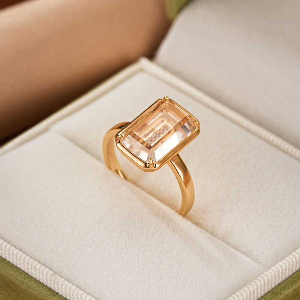 Bague Cristal de Roche – Reflet Précieux, Argent Plaqué Or 10K