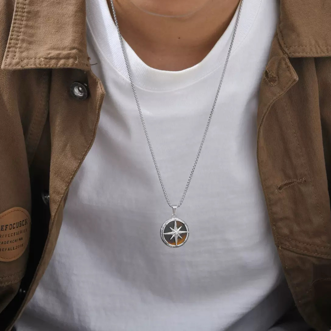 Collier Homme Œil de Tigre – Étoile du Destin