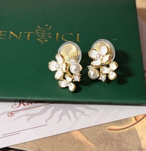 Boucles d'Oreilles Perle – Éclat Floral photo review