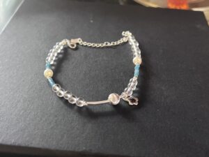 Click to view full screen Bracelet Cristal de Roche et Apatite – Onde Joyeuse, Argent photo review
