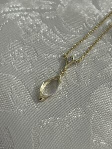 Collier Cristal de Roche – Élixir de Lumière, Argent Plaqué Or 14K photo review