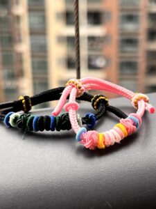 Bracelet Enfant Corde Tressée – Nœud Porte-Bonheur photo review
