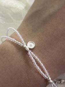 Bracelet Cristal de Roche – Goutte Discrète, Argent photo review