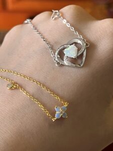 Bracelet Fleur Opale – Pétale Radieux, Argent Plaqué Or photo review