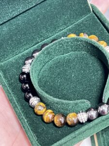 Bracelet Homme Hématite, Œil de Tigre et Obsidienne – Équilibre du Guerrier photo review