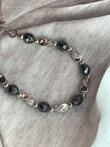 Bracelet Homme Hématite – Reflets Bruts photo review
