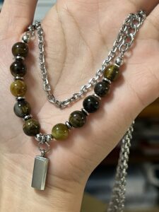 Collier Homme Œil de Tigre – Élan Minéral photo review
