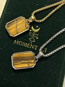 Collier Homme Œil de Tigre – Médaillon Impérial photo review