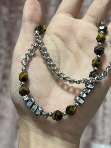 Collier Homme Hématite et Œil de Tigre – Sillage Solaire photo review